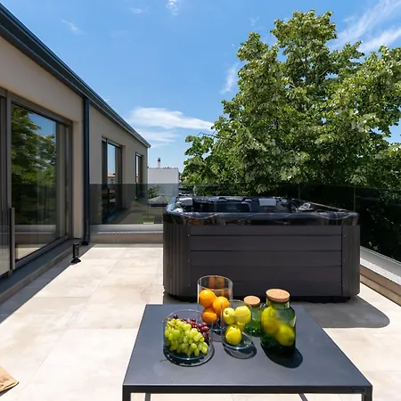 Luxury Lipa Tree 빌라