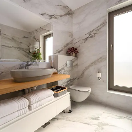 Villa Luxury Lipa Tree *