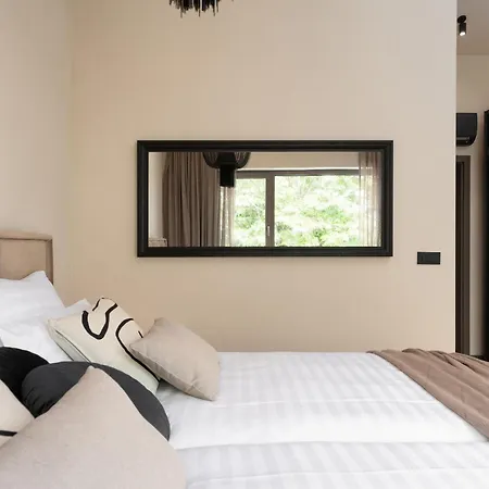 Luxury Lipa Tree * Novigrad Istria