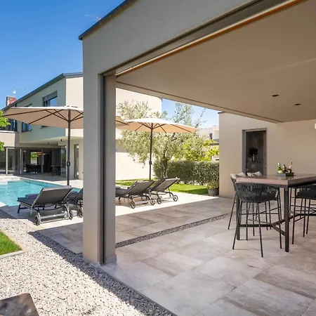 Villa Luxury Lipa Tree Novigrad (Istria)