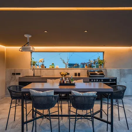 Villa Luxury Lipa Tree