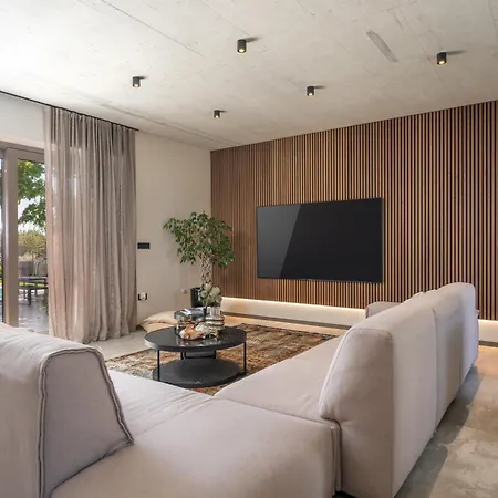 Villa Luxury Lipa Tree Novigrad Istria