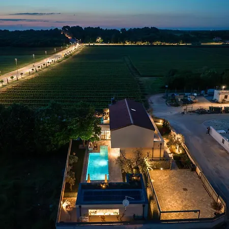 Luxury Lipa Tree Novigrad Istria