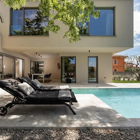 Luxury Lipa Tree Novigrad Istria