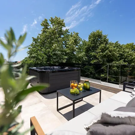Luxury Lipa Tree Villa Novigrad Istria