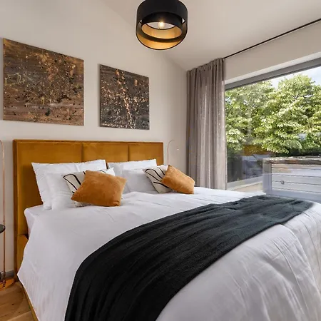 Luxury Lipa Tree * Novigrad Istria