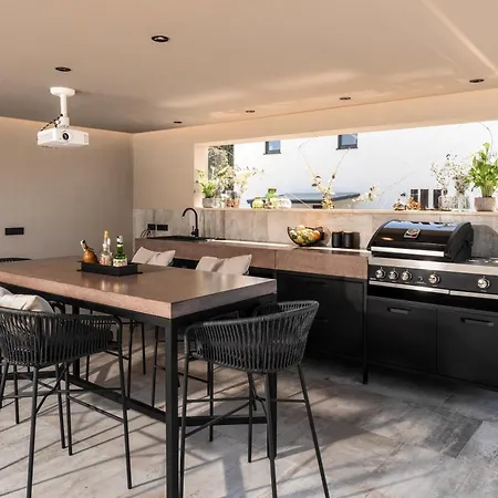 Luxury Lipa Tree Villa Novigrad Istria