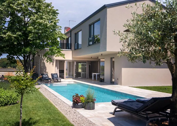 Luxury Lipa Tree Villa Novigrad Istria