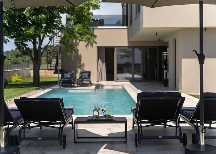 Luxury Lipa Tree Villa Novigrad Istria