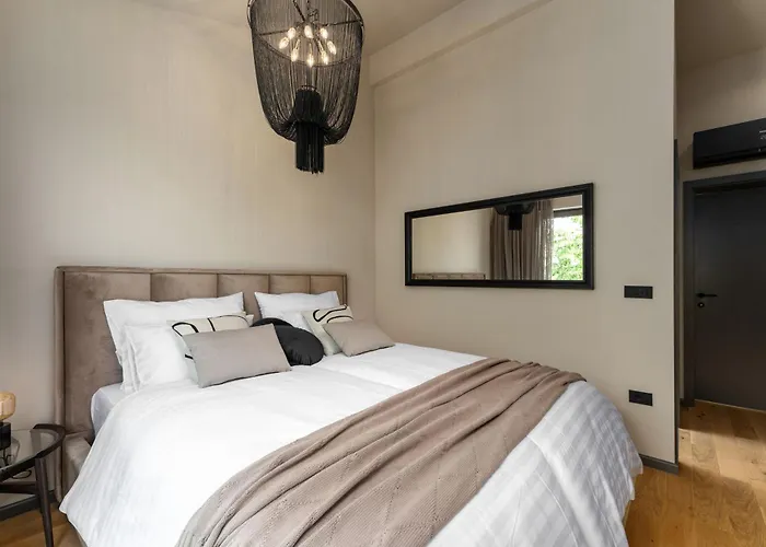 Luxury Lipa Tree Villa *