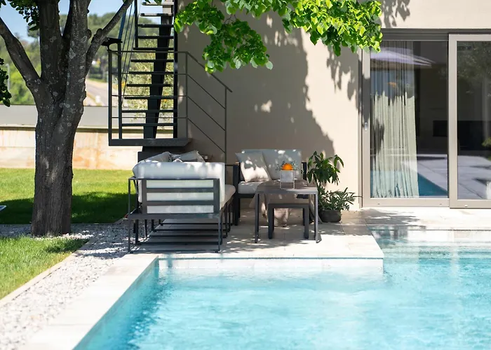 Villa Luxury Lipa Tree