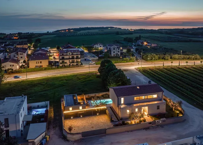 Luxury Lipa Tree Novigrad Istria
